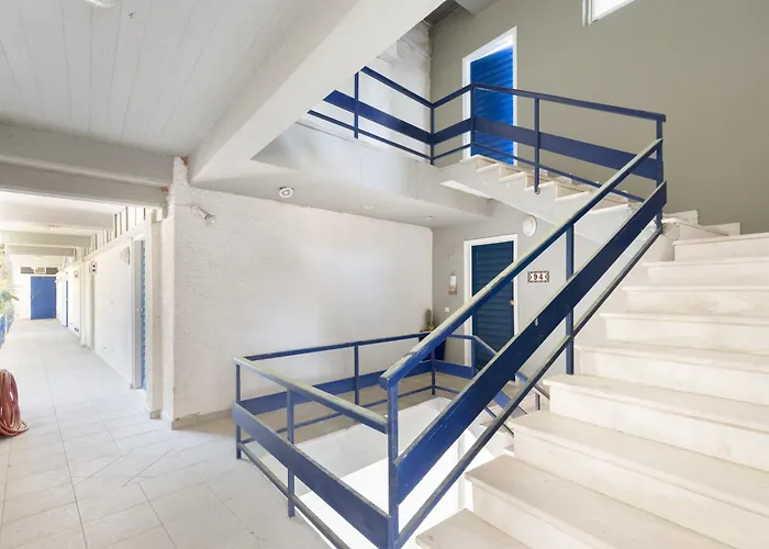 Renovated Seaside Cabin In Sounio