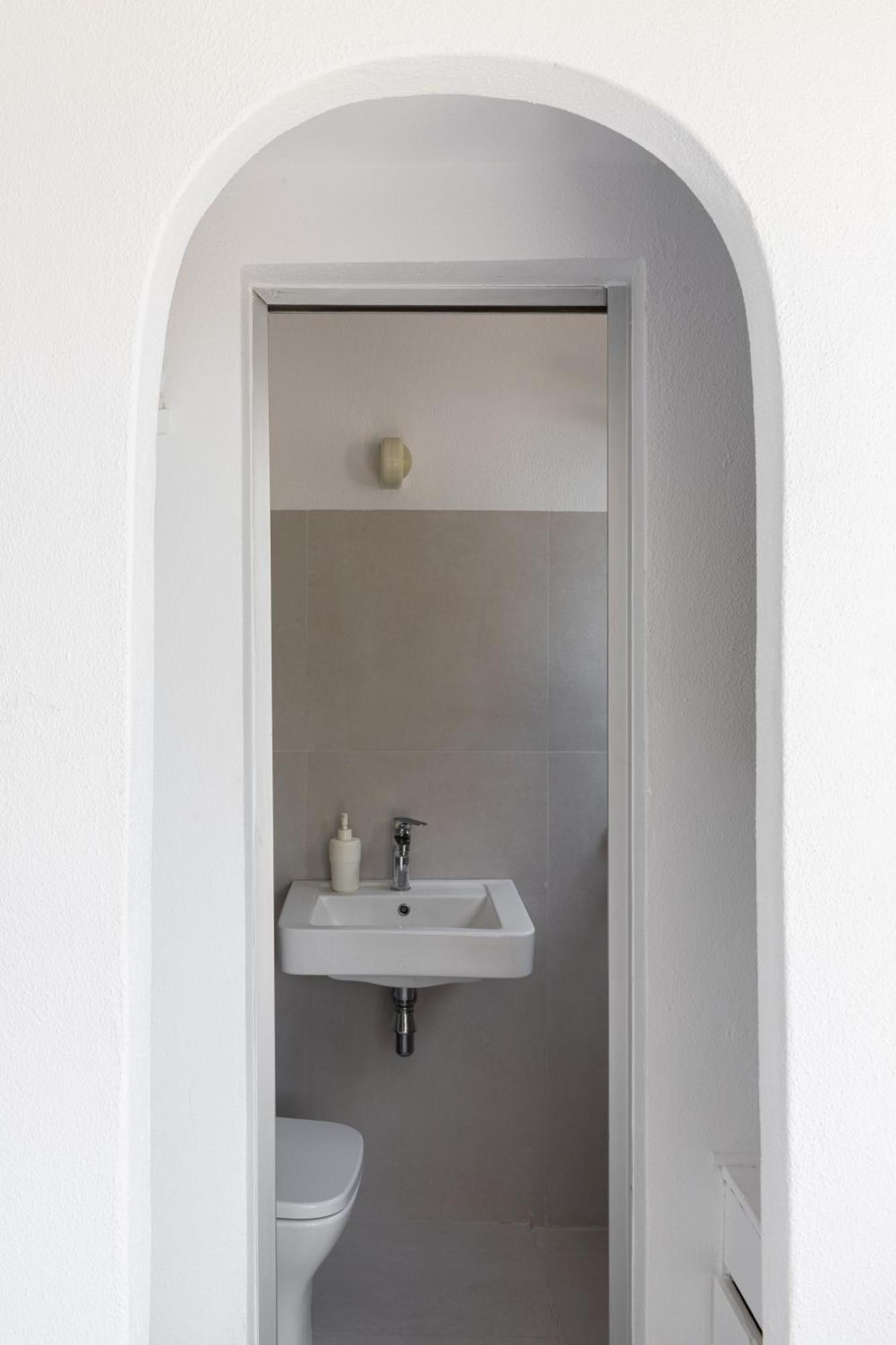 Apartment Renovated Seaside In Sounio